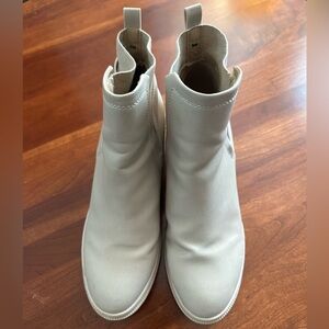 Women's Cream Jellypop Shelly Boots